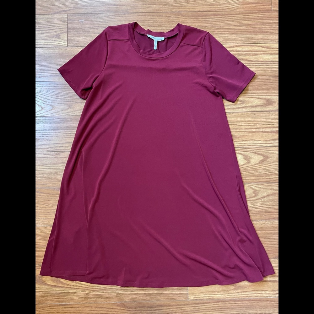 BCBGeneration Short Sleeve Dress
